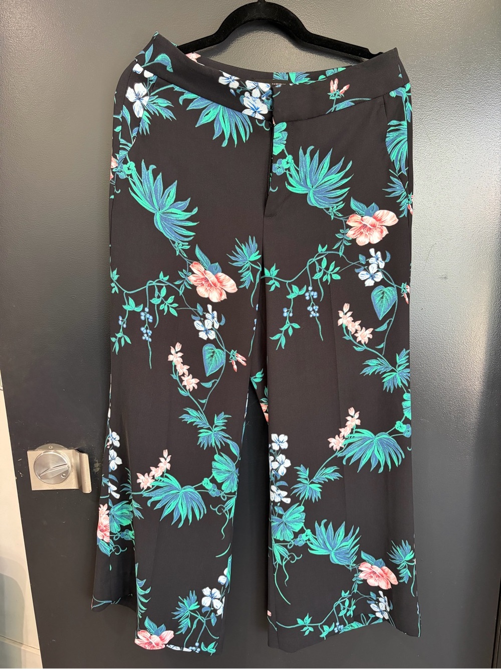 Banana Republic Black Wide-Leg Floral Pants